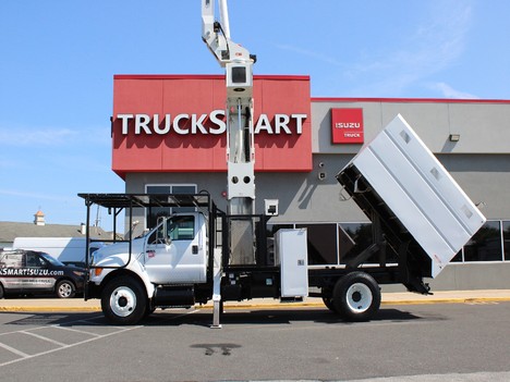 USED 2013 FORD F750 BUCKET BOOM TRUCK #13936-6