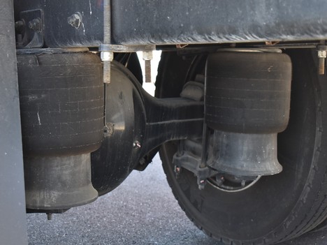 USED 2020 FREIGHTLINER M2 106 BOX VAN TRUCK #13940-15