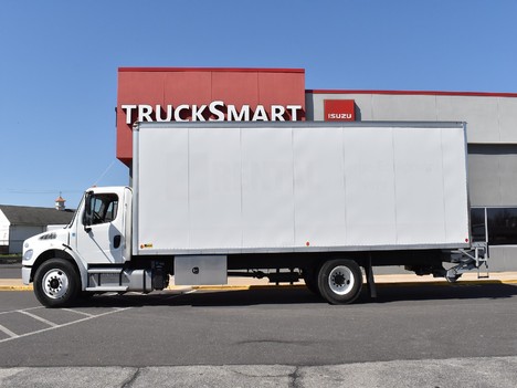 USED 2020 FREIGHTLINER M2 106 BOX VAN TRUCK #13940-4