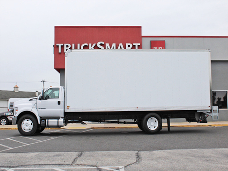 USED 2022 FORD F650 BOX VAN TRUCK #13949-4