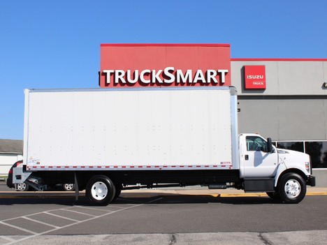 USED 2022 FORD F650 BOX VAN TRUCK #13958-9
