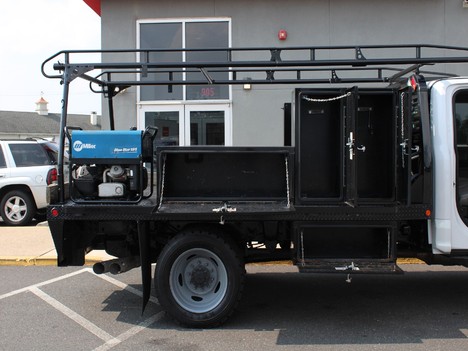 USED 2019 FORD F550 SERVICE - UTILITY TRUCK #13972-7