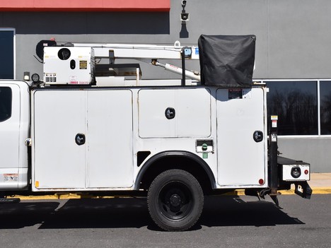USED 2017 FORD F550 CRANE TRUCK #13986-7
