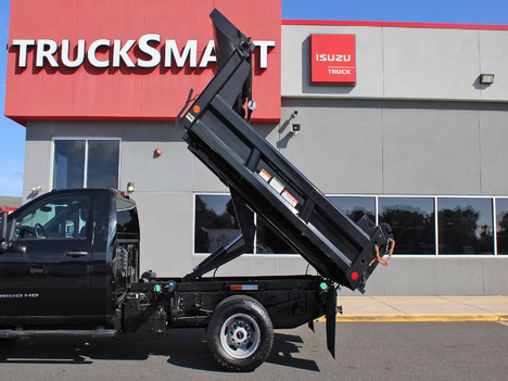 USED 2022 GMC 3500HD DUMP TRUCK #13988-9
