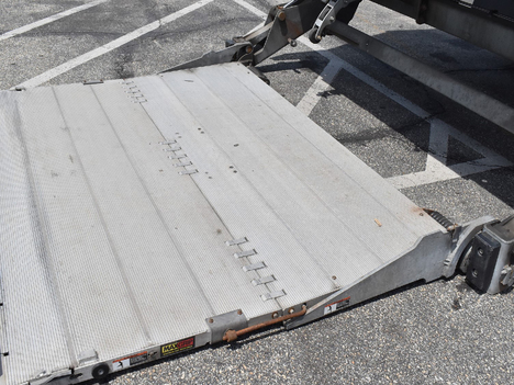 USED 2018 FREIGHTLINER M2 106 BOX VAN TRUCK #13996-10