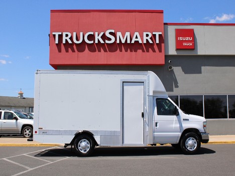 USED 2021 FORD E350 CUTAWAY CUBE TRUCK #13997-10