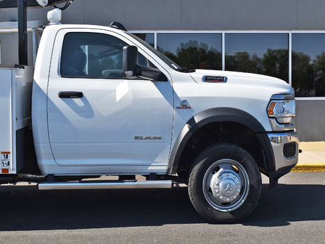USED 2022 RAM 5500 BUCKET BOOM TRUCK #14004-15