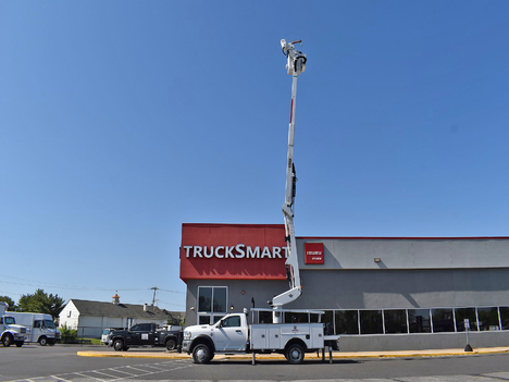 USED 2022 RAM 5500 BUCKET BOOM TRUCK #14004-4