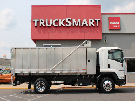 USED 2021 ISUZU FTR LANDSCAPE TRUCK #14015-13