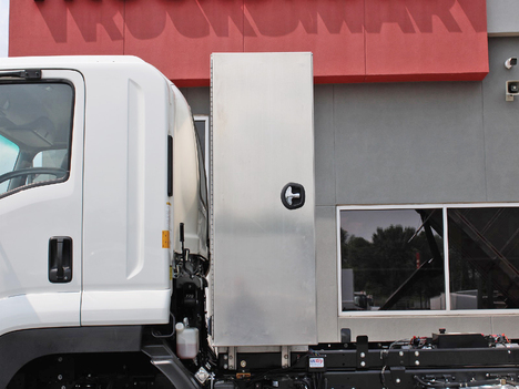 USED 2021 ISUZU FTR LANDSCAPE TRUCK #14015-18