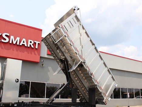USED 2021 ISUZU FTR LANDSCAPE TRUCK #14015-7