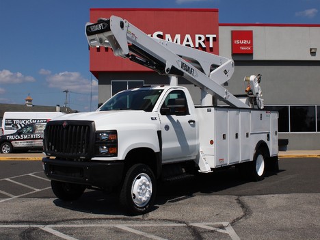 USED 2020 CHEVROLET 6500HD BUCKET BOOM TRUCK #14026