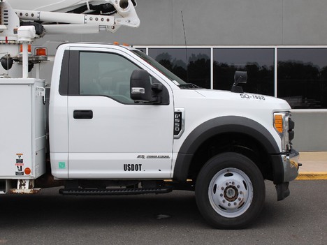 USED 2017 FORD F550 BUCKET BOOM TRUCK #14028-10