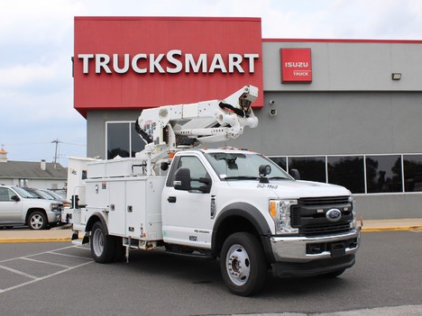 USED 2017 FORD F550 BUCKET BOOM TRUCK #14028-3