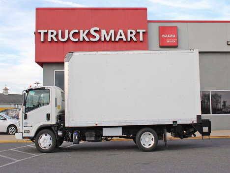 USED 2019 ISUZU NRR BOX VAN TRUCK #14035-4