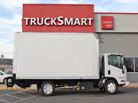 USED 2019 ISUZU NRR BOX VAN TRUCK #14035-9
