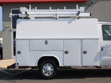 USED 2022 FORD E350 SERVICE - UTILITY TRUCK #14044-16