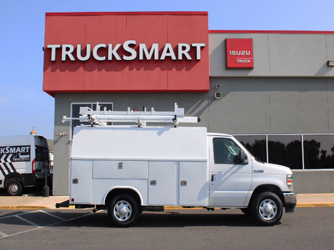 USED 2022 FORD E350 SERVICE - UTILITY TRUCK #14044-19