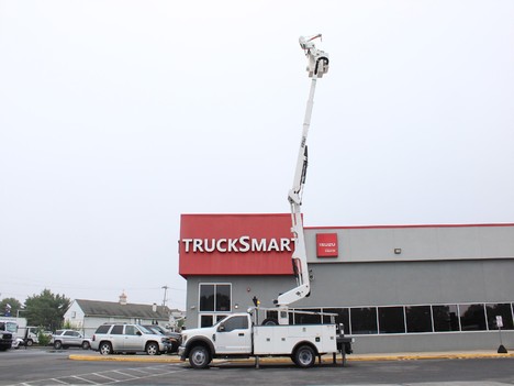 USED 2018 FORD F550 BUCKET BOOM TRUCK #14056-4
