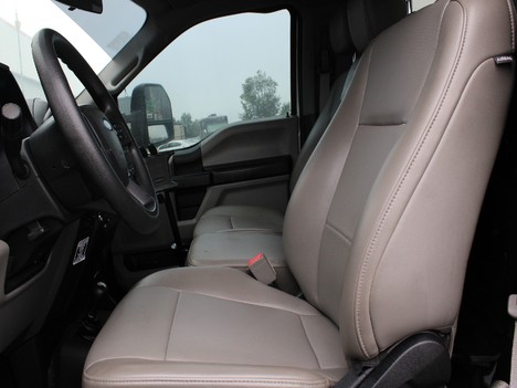 USED 2018 FORD F550 SERVICE - UTILITY TRUCK #14057-15