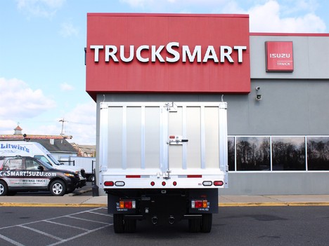 USED 2020 ISUZU NPR-HD BEVERAGE TRUCK #14062-16