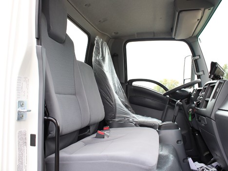 USED 2020 ISUZU NPR-HD BEVERAGE TRUCK #14063-16