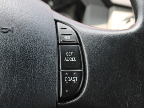 USED 2012 FORD F650 BOX VAN TRUCK #14070-20