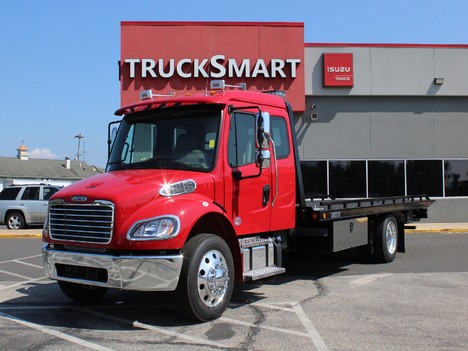 USED 2024 FREIGHTLINER M2 106 ROLLBACK TRUCK #14090