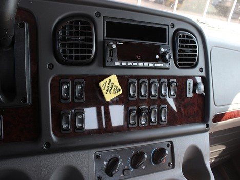 USED 2024 FREIGHTLINER M2 106 ROLLBACK TRUCK #14090-23