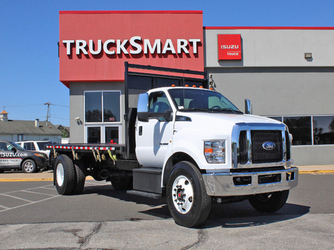 USED 2023 FORD F750 FLATBED TRUCK #14125