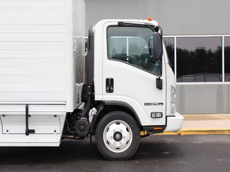 USED 2020 ISUZU NPR-HD BEVERAGE TRUCK #14129-10