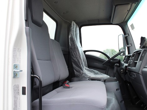 USED 2020 ISUZU NPR-HD BEVERAGE TRUCK #14129-14