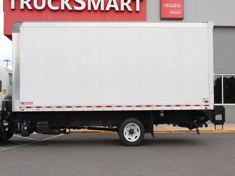 USED 2022 ISUZU NRR BOX VAN TRUCK #14133-6