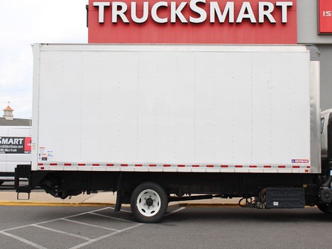 USED 2022 ISUZU NRR BOX VAN TRUCK #14133-7