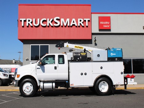 USED 2015 FORD F750 SERVICE - UTILITY TRUCK #14135-6