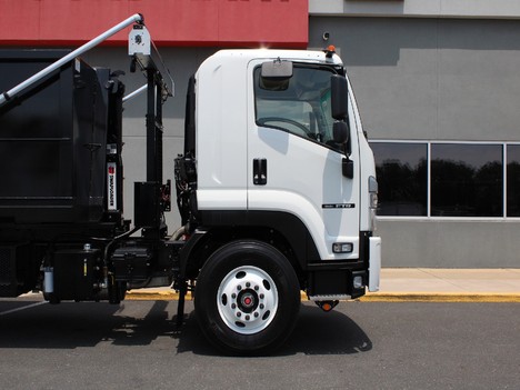 NEW 2024 ISUZU FTR ROLL-OFF TRUCK #14139-10