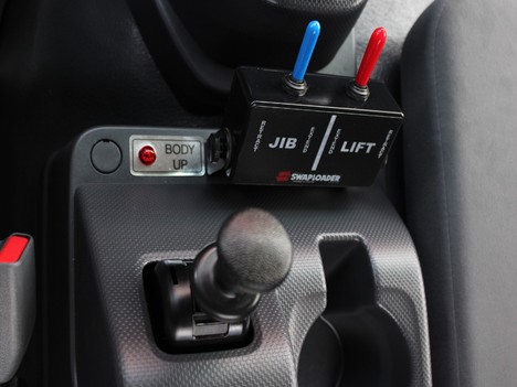 NEW 2024 ISUZU FTR ROLL-OFF TRUCK #14140-19