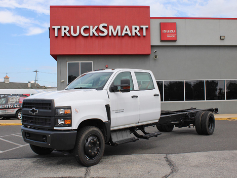 USED 2021 CHEVROLET 4500HD CAB CHASSIS TRUCK #14154-1