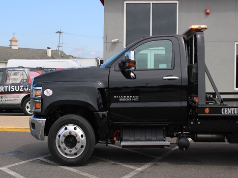 USED 2022 CHEVROLET 6500HD ROLLBACK TRUCK #14155-6