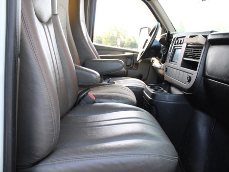 USED 2010 CHEVROLET 3500 SERVICE - UTILITY TRUCK #14160-21
