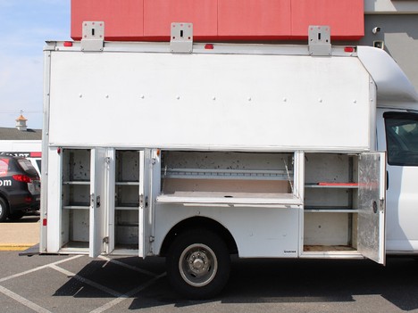 USED 2010 CHEVROLET 3500 SERVICE - UTILITY TRUCK #14160-9