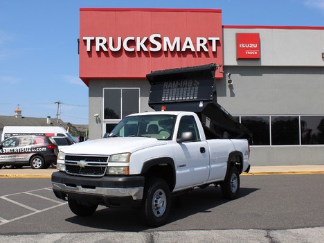 USED 2007 CHEVROLET 2500 DUMP TRUCK #14161