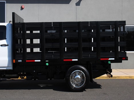 USED 2022 CHEVROLET 4500HD STAKE BODY TRUCK #14181-9