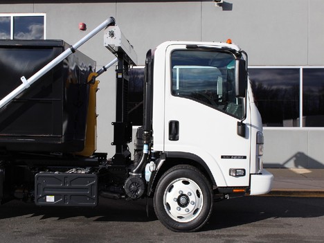 NEW 2023 ISUZU NRR HOOKLIFT TRUCK #14199-11