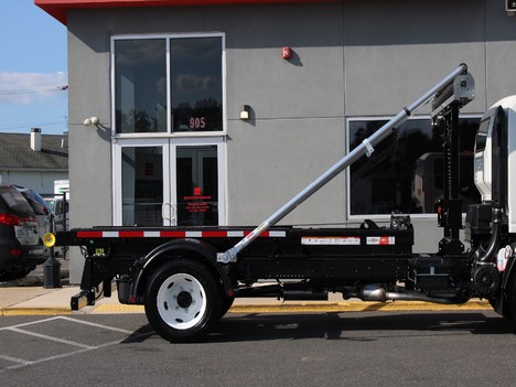 NEW 2024 ISUZU NRR SWITCH-N-GO TRUCK #14200-10