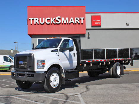 USED 2019 FORD F650 FLATBED TRUCK #14208
