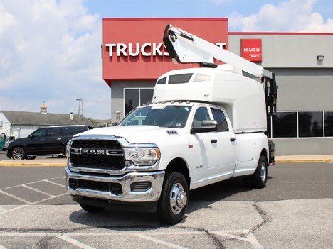 USED 2019 RAM 3500 BUCKET BOOM TRUCK #14213-3
