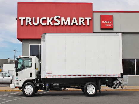 USED 2020 ISUZU NRR BOX VAN TRUCK #14220-4