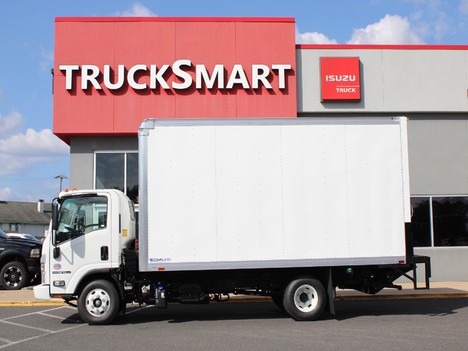 NEW 2023 ISUZU NPR-HD BOX VAN TRUCK #14226-4