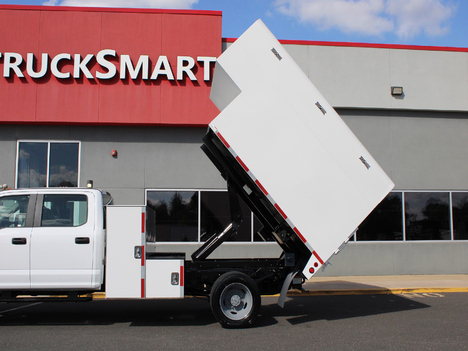 USED 2019 FORD F550 CHIPPER DUMP TRUCK #14229-11